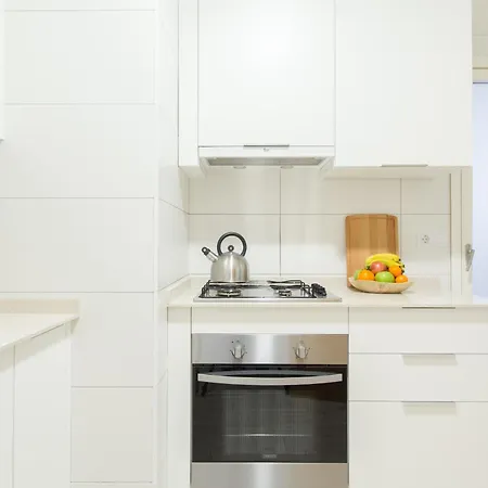 Novus Homes Barcelona Collblanc L'Hospitalet de Llobregat Exterior foto