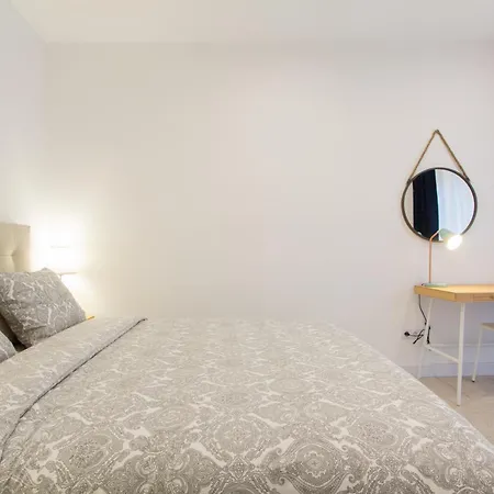 Novus Homes Barcelona Collblanc L'Hospitalet de Llobregat Exterior foto