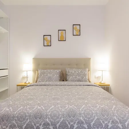 Novus Homes Barcelona Collblanc L'Hospitalet de Llobregat Exterior foto